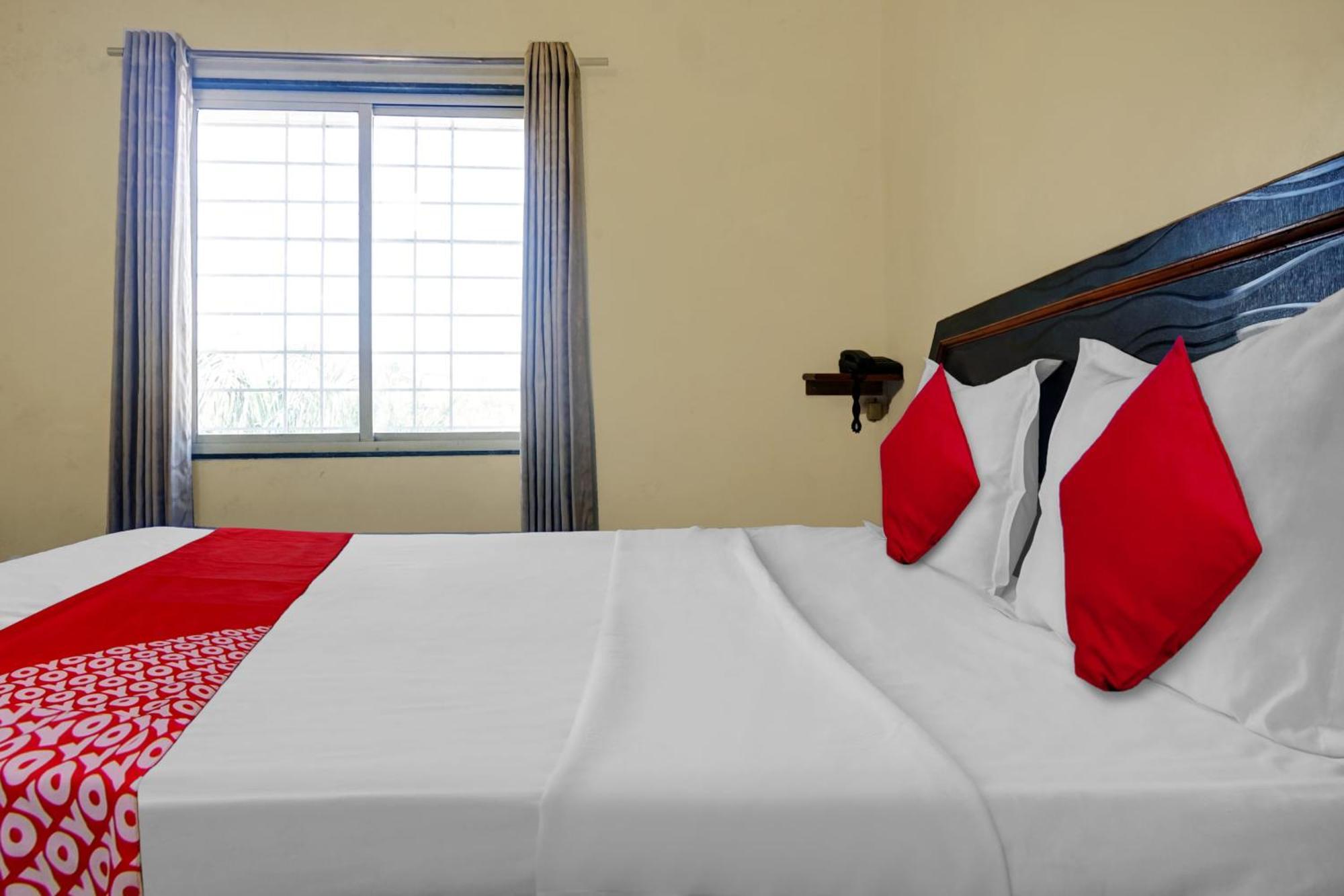Hotel O Happy Homely Stay Sasvad Экстерьер фото
