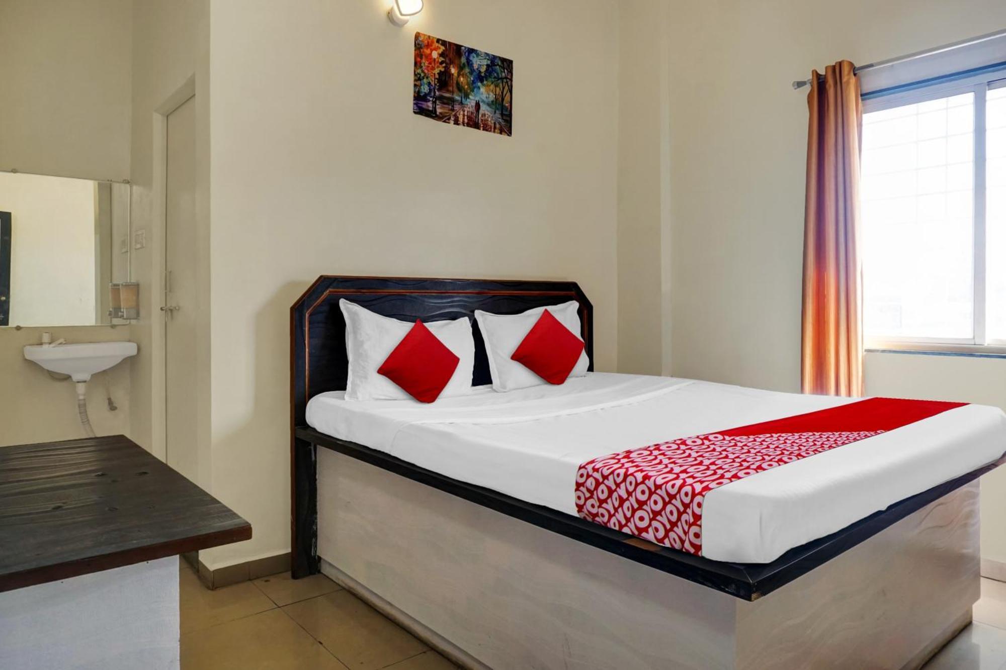 Hotel O Happy Homely Stay Sasvad Экстерьер фото
